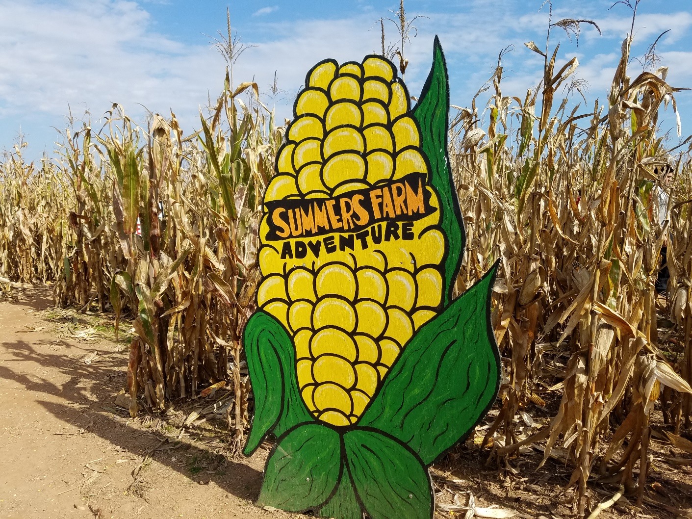 Summer's Farm giant corn maze sign