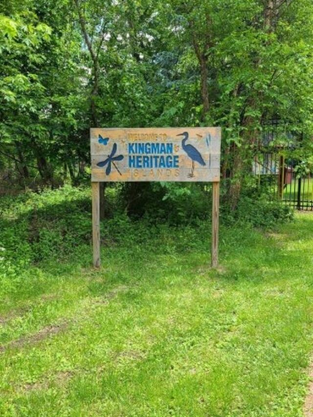 cropped-Kingman-Island-Entrance.jpg